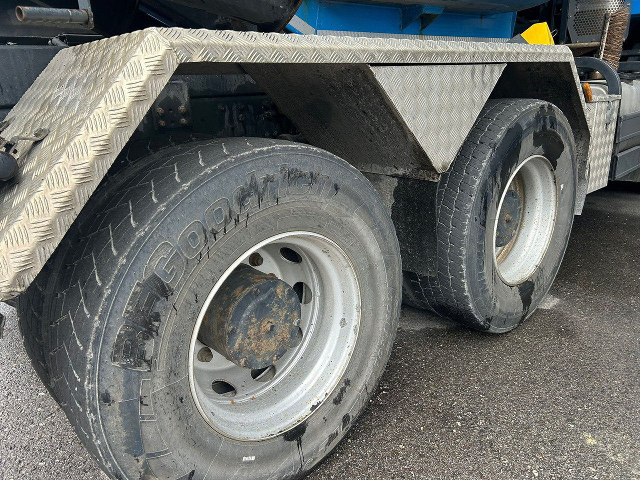 Tombereau Iveco Trakker 450: photos 8