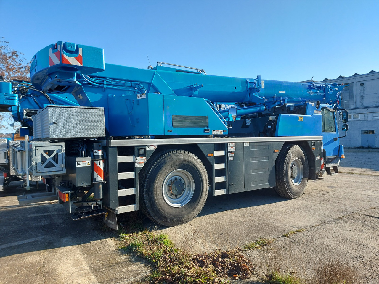 LIEBHERR LTM 1030-2.1 - Grue mobile: photos 2 LIEBHERR LTM 1030-2.1 - Grue mobile: photos 2