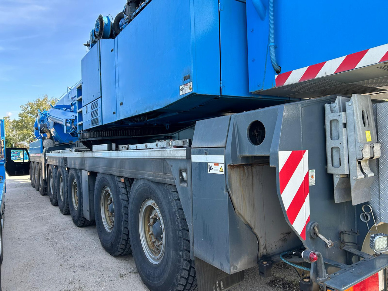 LIEBHERR LTM 1500-8.1 - Grue mobile: photos 3 LIEBHERR LTM 1500-8.1 - Grue mobile: photos 3
