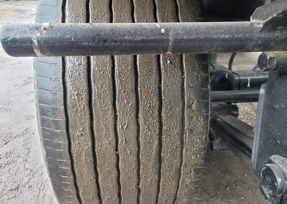 Krone Przyczepa wywrotka 3 osie wywrot - Autre matériel: photos 4 Krone Przyczepa wywrotka 3 osie wywrot - Autre matériel: photos 4