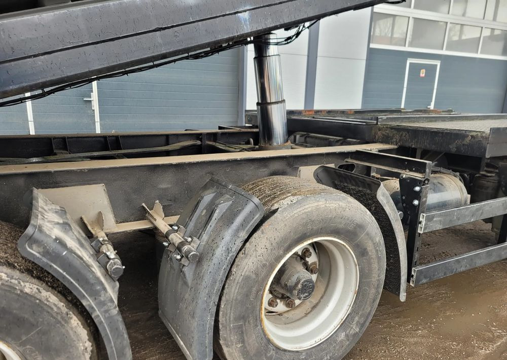 Krone Przyczepa wywrotka 3 osie wywrot - Autre matériel: photos 2 Krone Przyczepa wywrotka 3 osie wywrot - Autre matériel: photos 2