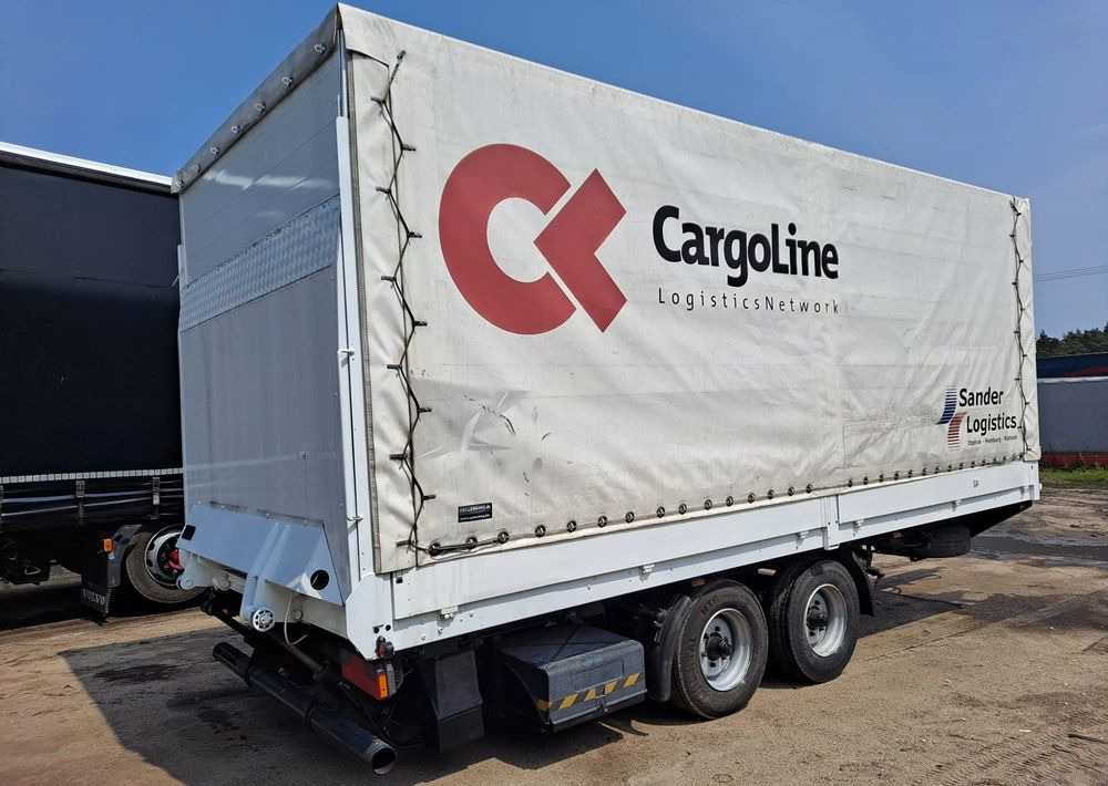 JUNG Przyczepa Tandem do nauki jazdy - Remorque rideaux coulissants: photos 2 JUNG Przyczepa Tandem do nauki jazdy - Remorque rideaux coulissants: photos 2