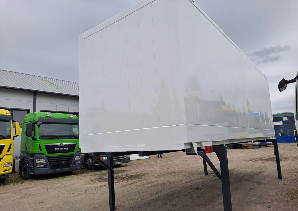 Krone Kontener BDF 7,45m 18 palet - Carrosserie fourgon: photos 3 Krone Kontener BDF 7,45m 18 palet - Carrosserie fourgon: photos 3