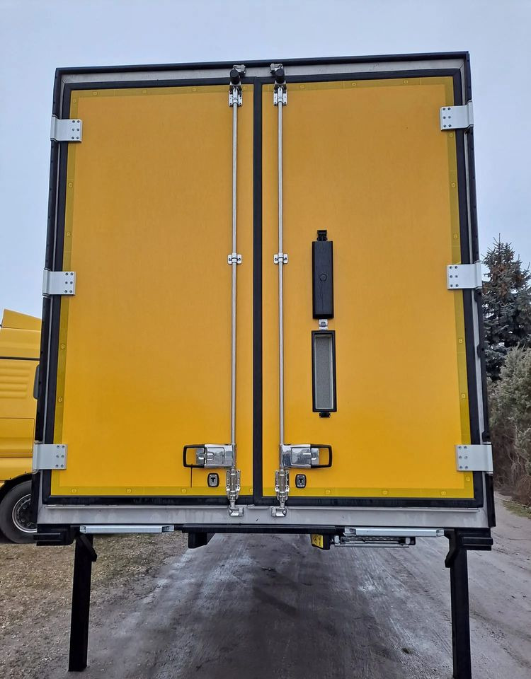 Krone Kontener Chłodnia BDF Izoterma NOWA - Carrosserie fourgon: photos 4 Krone Kontener Chłodnia BDF Izoterma NOWA - Carrosserie fourgon: photos 4