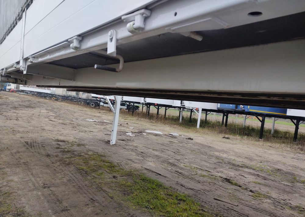 Krone Zabudow BDF Krone 7,45m 18 palet - Carrosserie bâchee: photos 5 Krone Zabudow BDF Krone 7,45m 18 palet - Carrosserie bâchee: photos 5