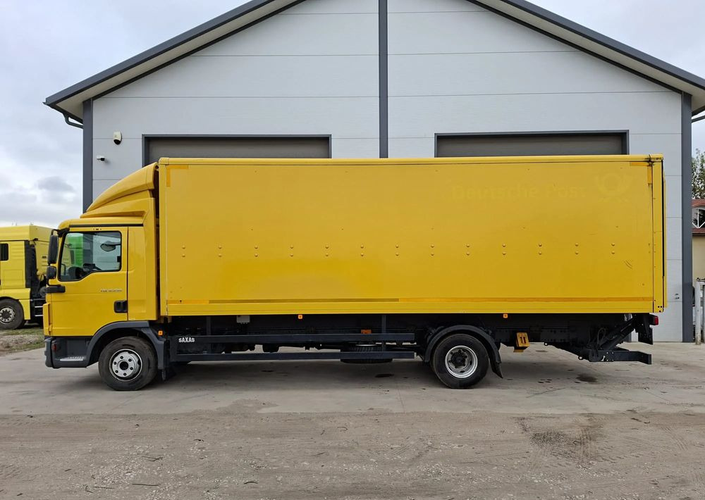 MAN TGL 12.250 Kontener - Camion fourgon: photos 1 MAN TGL 12.250 Kontener - Camion fourgon: photos 1