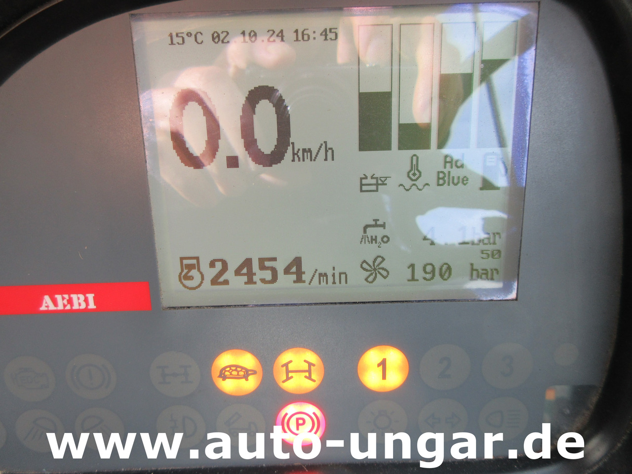 Balayeuse de voirie Aebi MFH 5500 Baujahr 2014 Euro 5 Kehrmaschine mit zusätzlichem Schwemmbalken: photos 20
