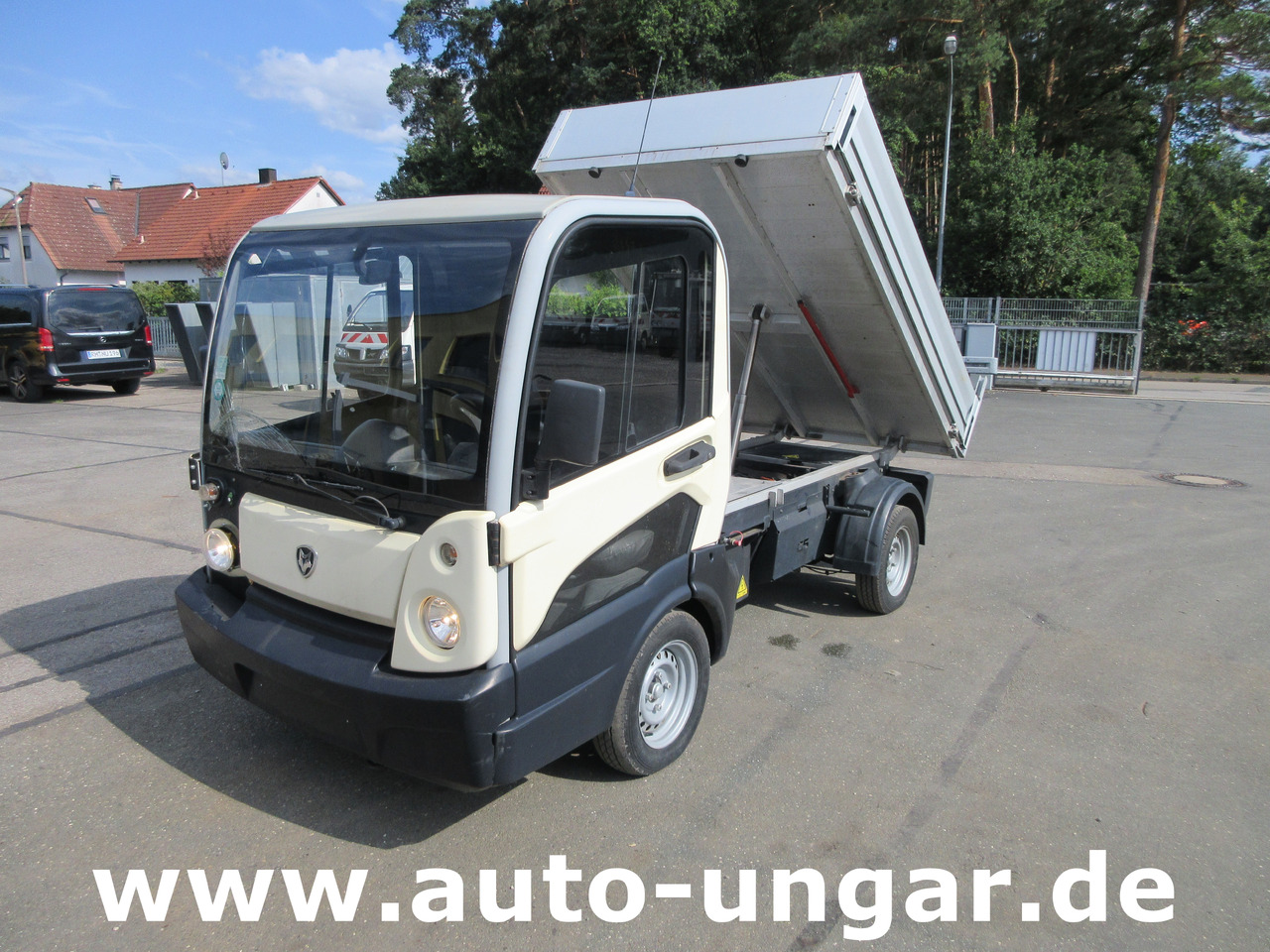 GOUPIL G5 E Kipper Unfall- und Getriebeschaden Elektrofahrzeug Bj 2014 - Utilitaire électrique compact: photos 1 GOUPIL G5 E Kipper Unfall- und Getriebeschaden Elektrofahrzeug Bj 2014 - Utilitaire électrique compact: photos 1