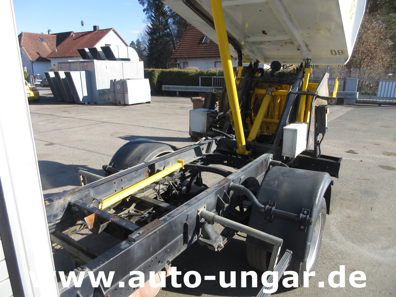 Benne à ordures ménagères Renault Maxity 130 Müllwagen IRIDE SAT 500 Bj. 2010 4.500kg Presse Schüttung Kipper: photos 11 Benne à ordures ménagères Renault Maxity 130 Müllwagen IRIDE SAT 500 Bj. 2010 4.500kg Presse Schüttung Kipper: photos 11