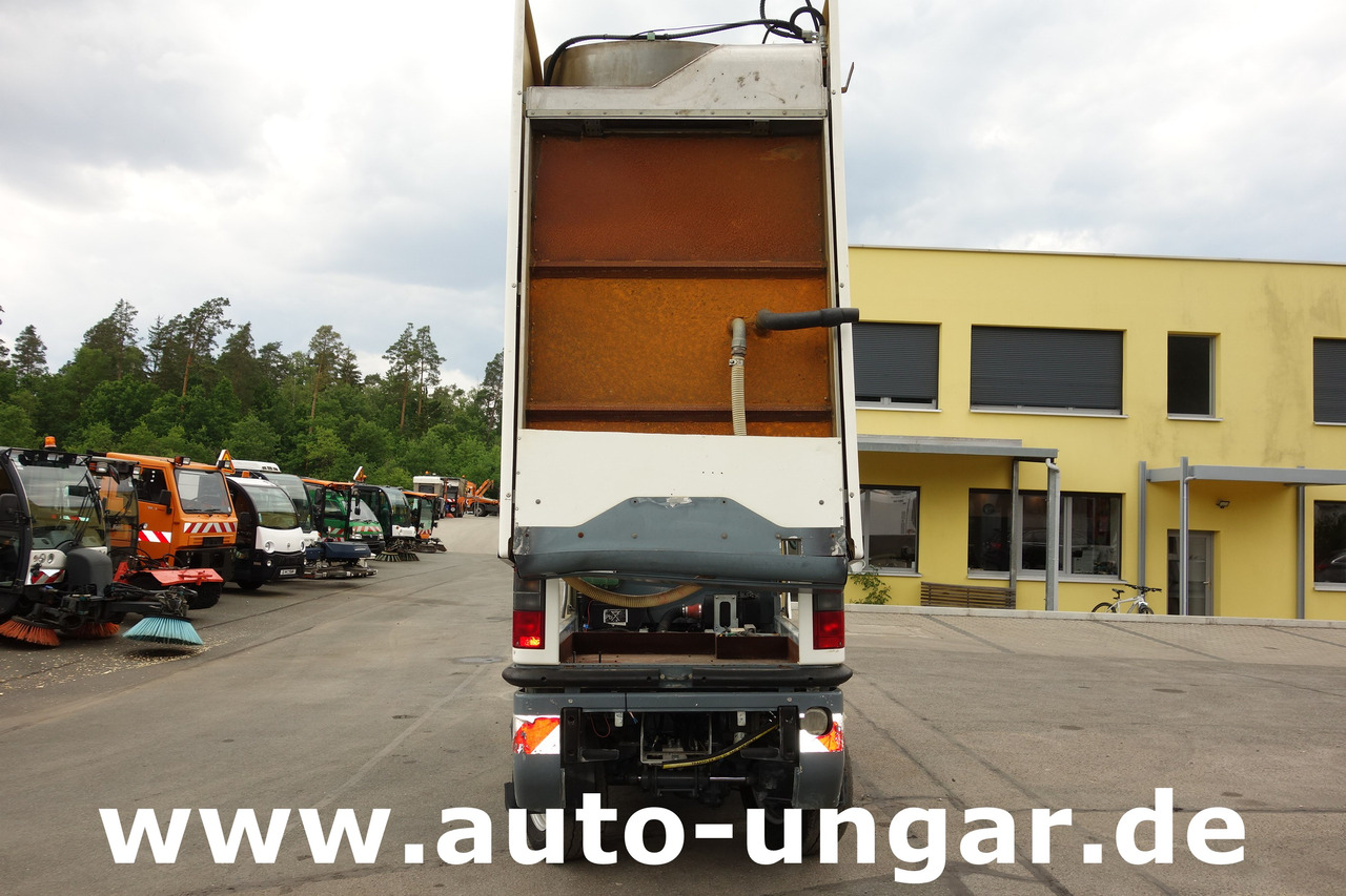 Boschung S3 Wasserfass Kipper 4-Rad-Lenkung Multicar Kommunalfahrzeug Geräteträger - Véhicule de voirie/ Spécial: photos 4 Boschung S3 Wasserfass Kipper 4-Rad-Lenkung Multicar Kommunalfahrzeug Geräteträger - Véhicule de voirie/ Spécial: photos 4