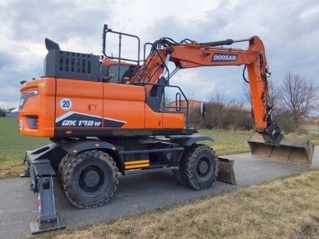Doosan 18.6t DX170 W-7 (DEVELON) - Pelle sur pneus: photos 2 Doosan 18.6t DX170 W-7 (DEVELON) - Pelle sur pneus: photos 2