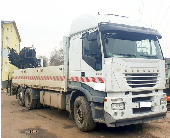 Iveco Stralis 420 - Camion plateau, Camion grue: photos 1 Iveco Stralis 420 - Camion plateau, Camion grue: photos 1