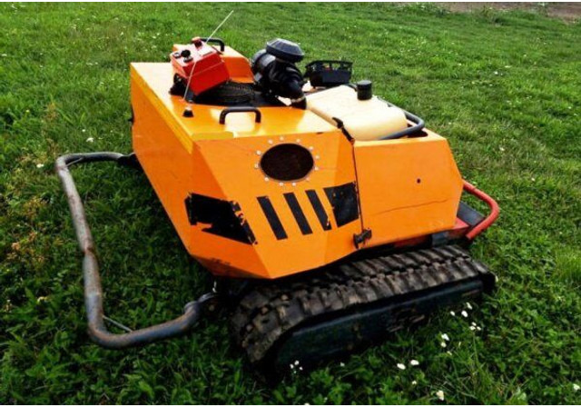 KommTek/NIKO - RoboFlail ONE (700kg/122cm profi) - Motofaucheuse: photos 2 KommTek/NIKO - RoboFlail ONE (700kg/122cm profi) - Motofaucheuse: photos 2