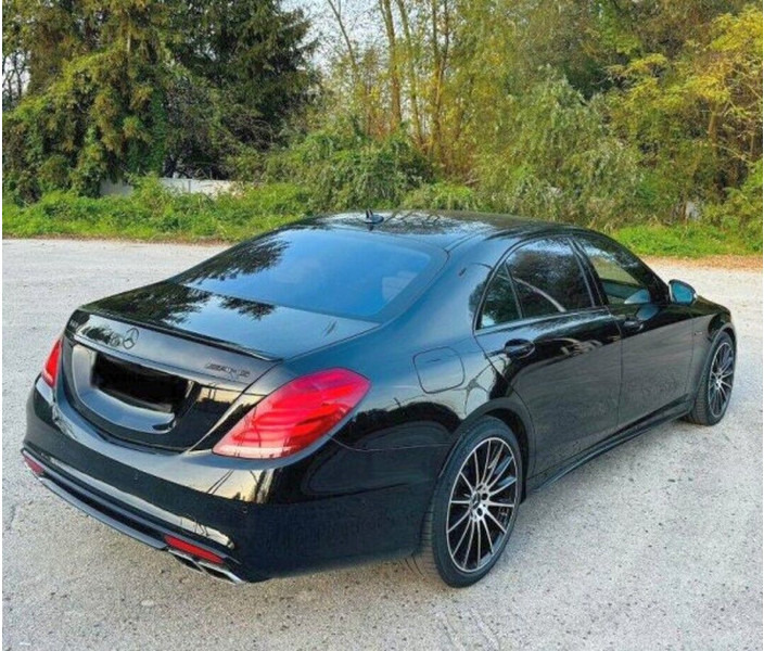 Mercedes-Benz S-Klasse 63 AMG (5.5 V8 Bi-Turbo / 700PS) Brabus - Berline: photos 3 Mercedes-Benz S-Klasse 63 AMG (5.5 V8 Bi-Turbo / 700PS) Brabus - Berline: photos 3