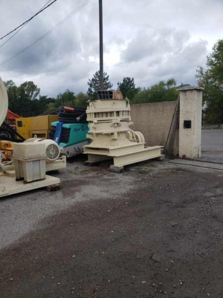 Bergeaud - Concasseur: photos 2 Bergeaud - Concasseur: photos 2