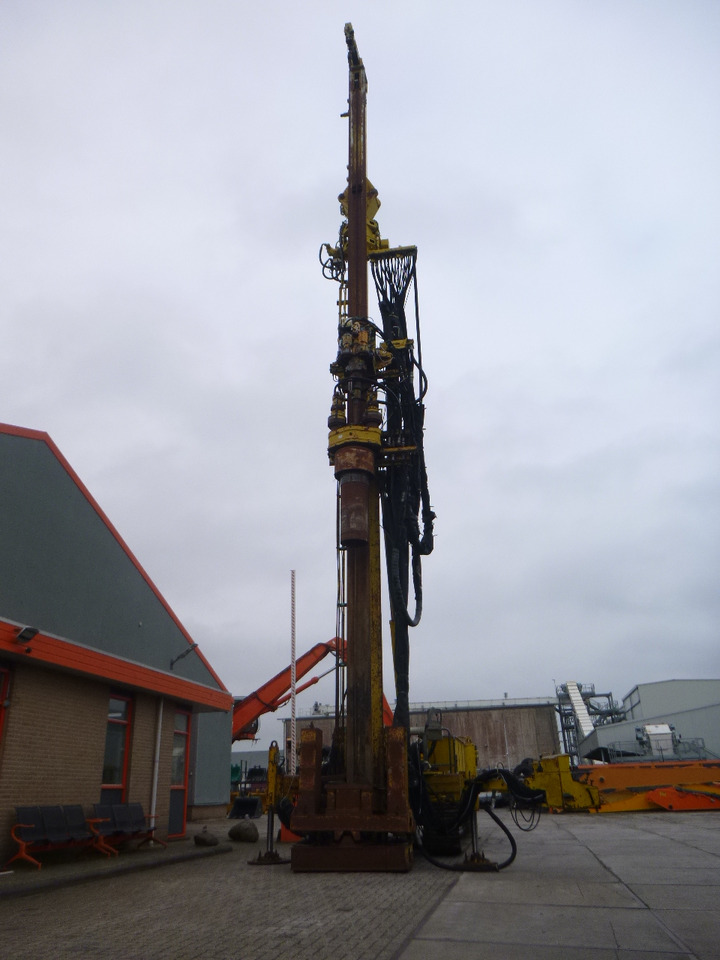 CASAGRANDE C14 ROTATING FOUNDATION ROTARY DRILL - Foreuse: photos 3 CASAGRANDE C14 ROTATING FOUNDATION ROTARY DRILL - Foreuse: photos 3