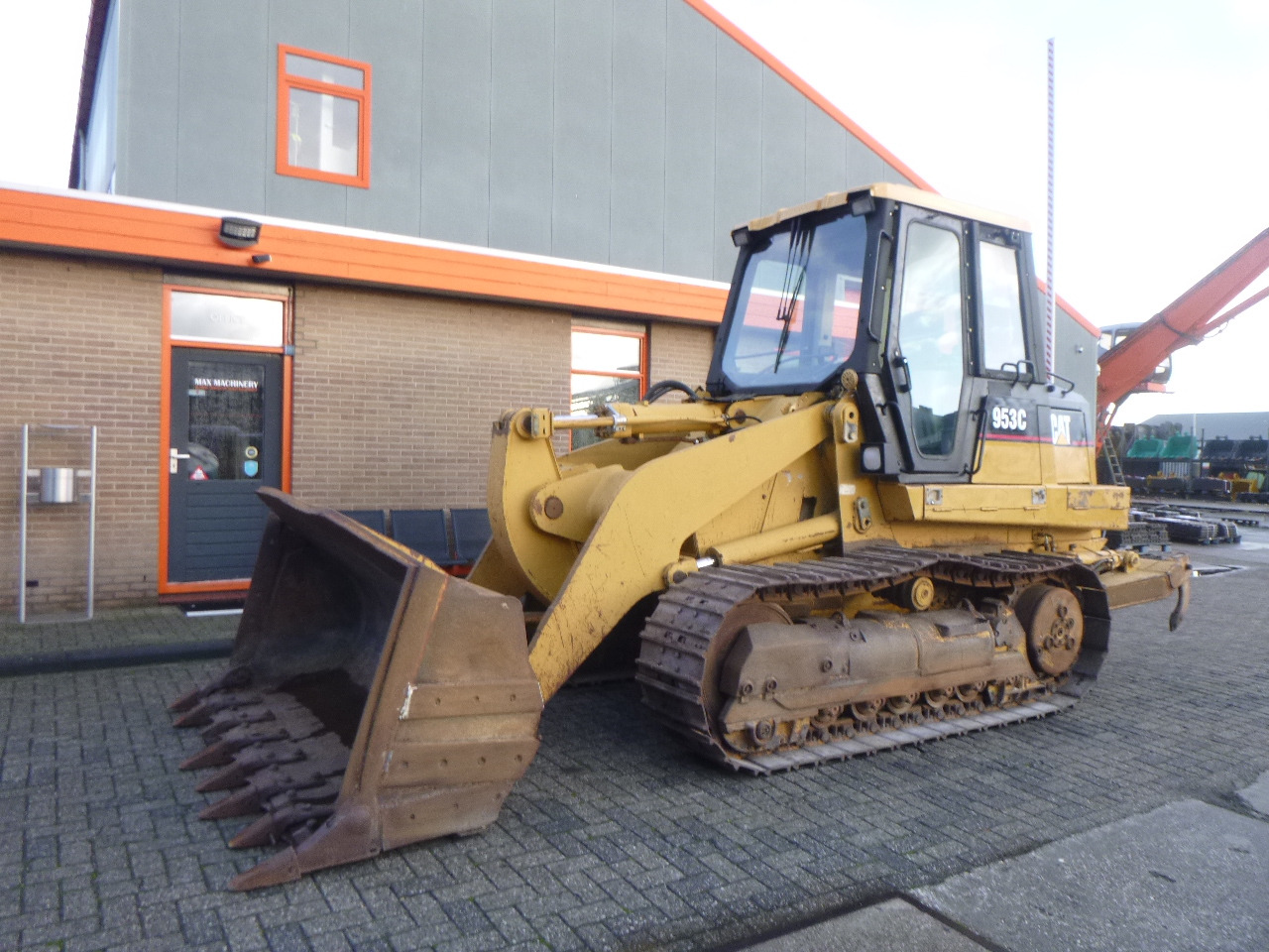 CATERPILLAR 953C - Chargeuse sur chenilles: photos 2 CATERPILLAR 953C - Chargeuse sur chenilles: photos 2