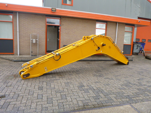 JCB JS220LC + ( JS200 & JS210) - Flèche pour Pelle: photos 1 JCB JS220LC + ( JS200 & JS210) - Flèche pour Pelle: photos 1