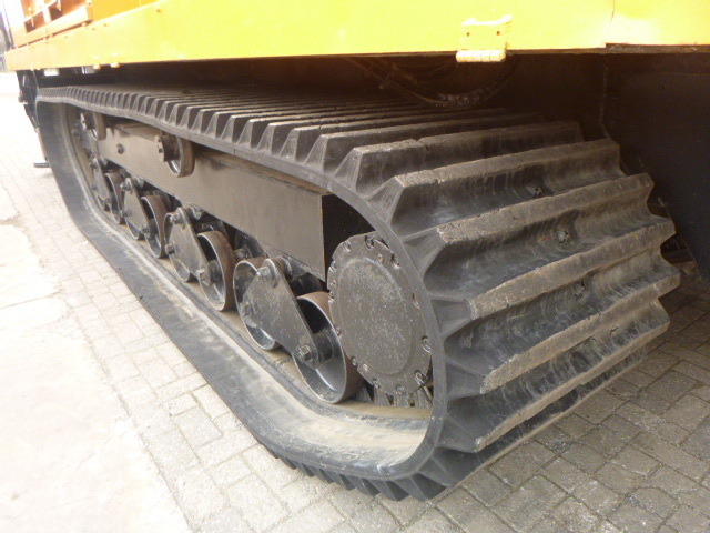 Matériel de béton MOROOKA MST1500VD - D-SFC1C-11M: photos 11 Matériel de béton MOROOKA MST1500VD - D-SFC1C-11M: photos 11