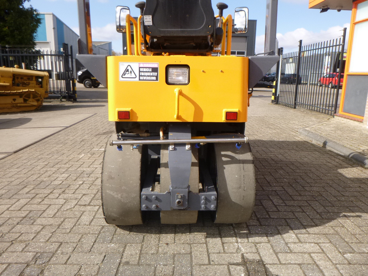 SAKAI TS160-2 - Compacteur à pneus: photos 5 SAKAI TS160-2 - Compacteur à pneus: photos 5