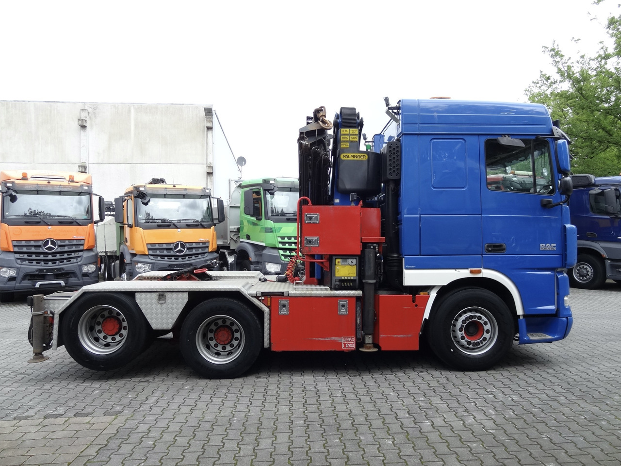Camion grue, Tracteur routier Daf XF105 460 6X2 Palfinger PK 34002: photos 13 Camion grue, Tracteur routier Daf XF105 460 6X2 Palfinger PK 34002: photos 13