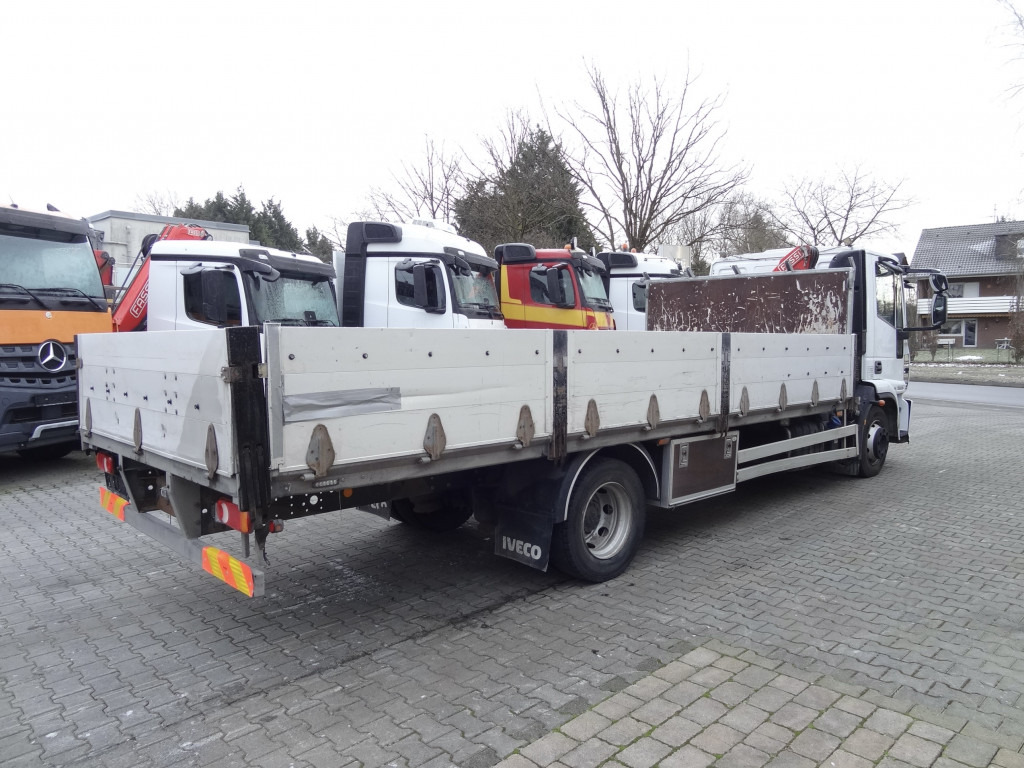 Camion grue, Camion plateau Iveco EuroCargo 120E25 Fassi F38: photos 12