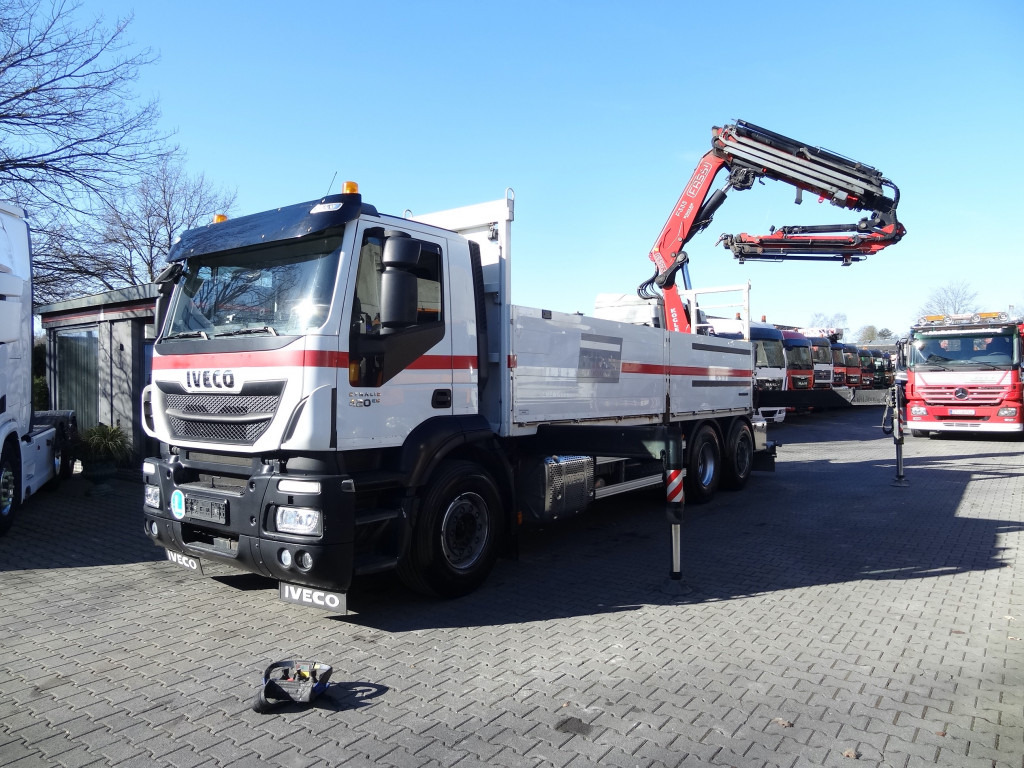 Iveco Stralis 420 6X2 Montagekran Fassi F335 28Meter - Camion plateau, Camion grue: photos 1 Iveco Stralis 420 6X2 Montagekran Fassi F335 28Meter - Camion plateau, Camion grue: photos 1