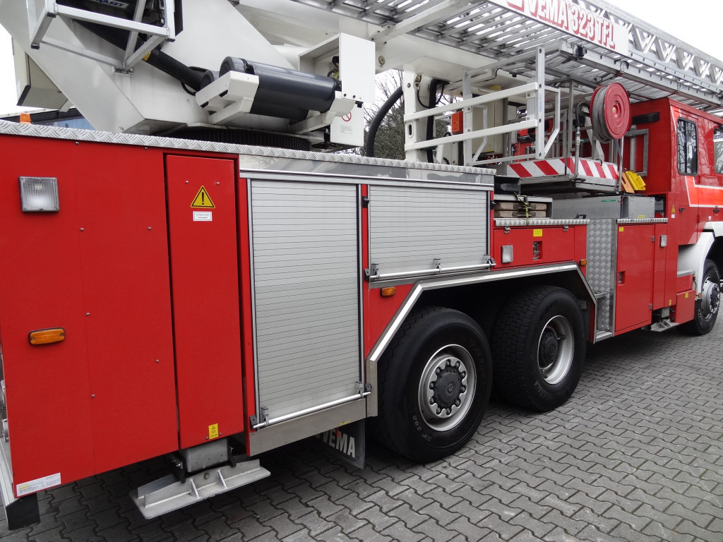 MAN FE 410 6X6 Feuerwehr Vema Lift 32 Meter - Camion avec nacelle: photos 4 MAN FE 410 6X6 Feuerwehr Vema Lift 32 Meter - Camion avec nacelle: photos 4