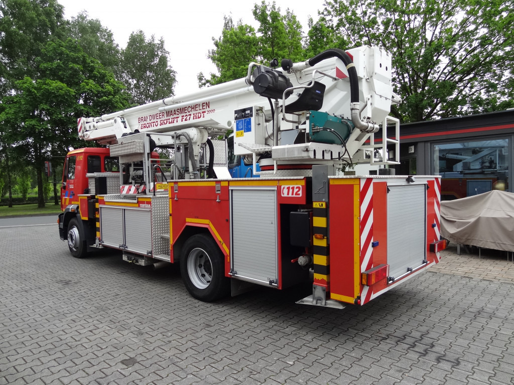 Camion avec nacelle MAN L2000 18.284 Feuerwehr Bronto Skylift 27 Meter: photos 12