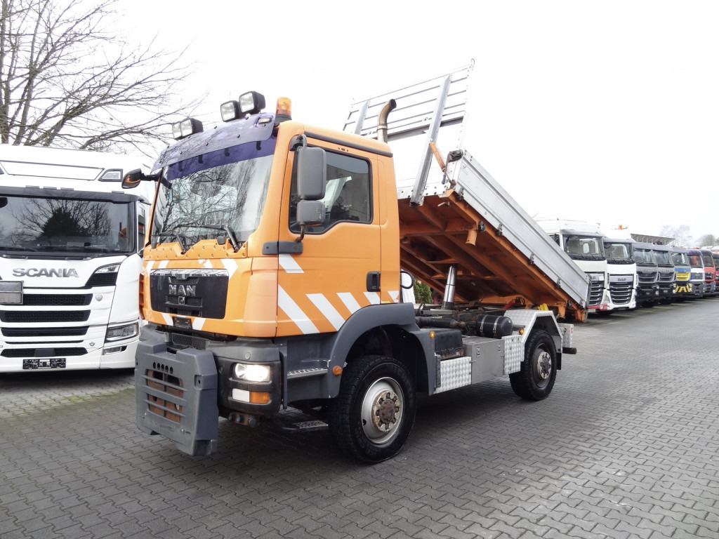 MAN TGM 13.250 4X4 Ex-Kommunal - Camion benne: photos 1 MAN TGM 13.250 4X4 Ex-Kommunal - Camion benne: photos 1