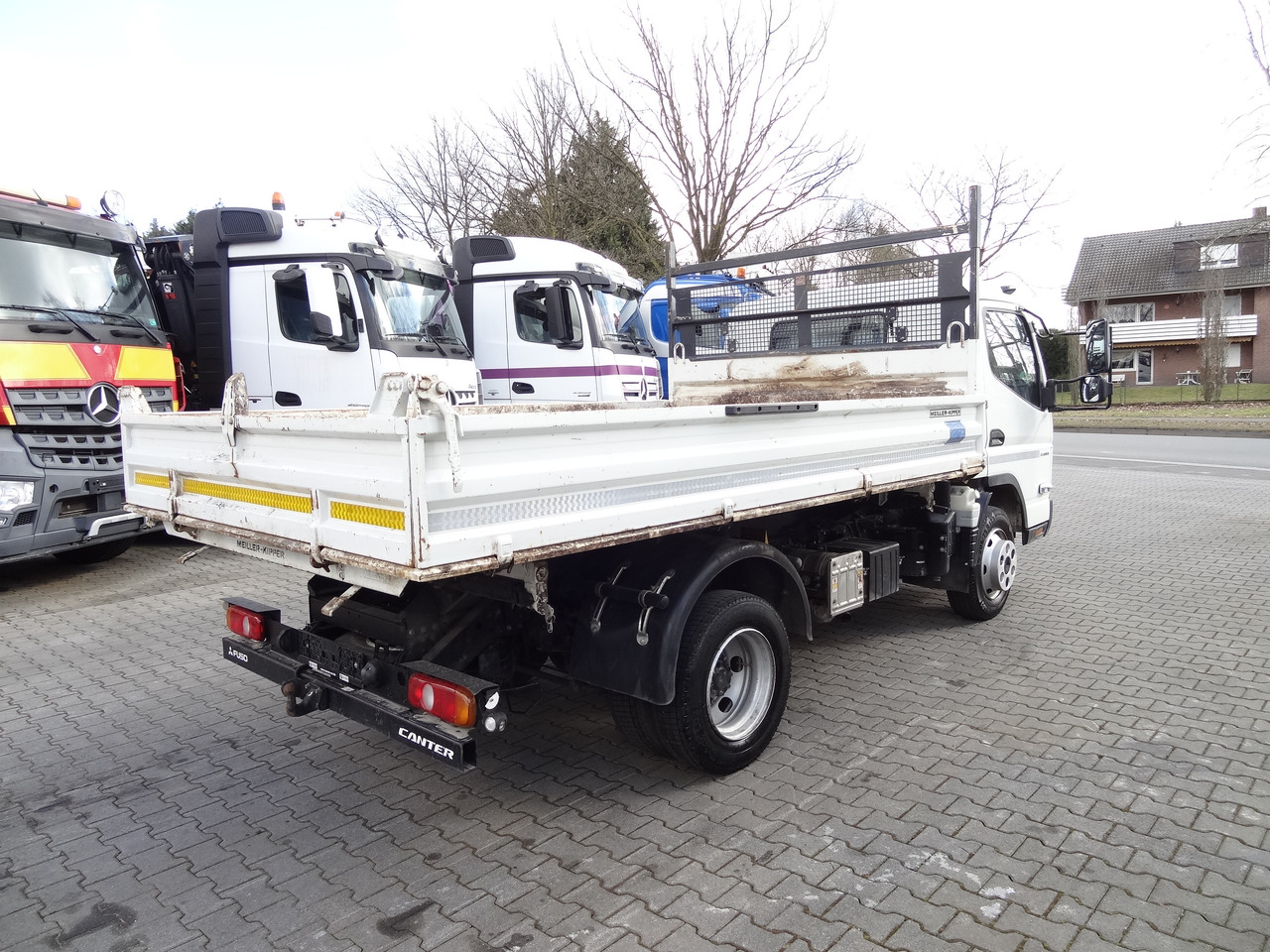 Mitsubishi Fuso 7C18 Meiller - crédit-bail Mitsubishi Fuso 7C18 Meiller: photos 12