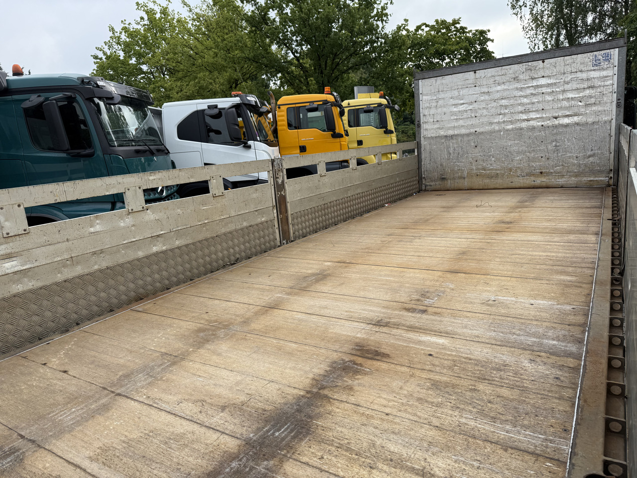 Scania P410 4X2 Palfinger PK 13001 - Camion grue: photos 3 Scania P410 4X2 Palfinger PK 13001 - Camion grue: photos 3