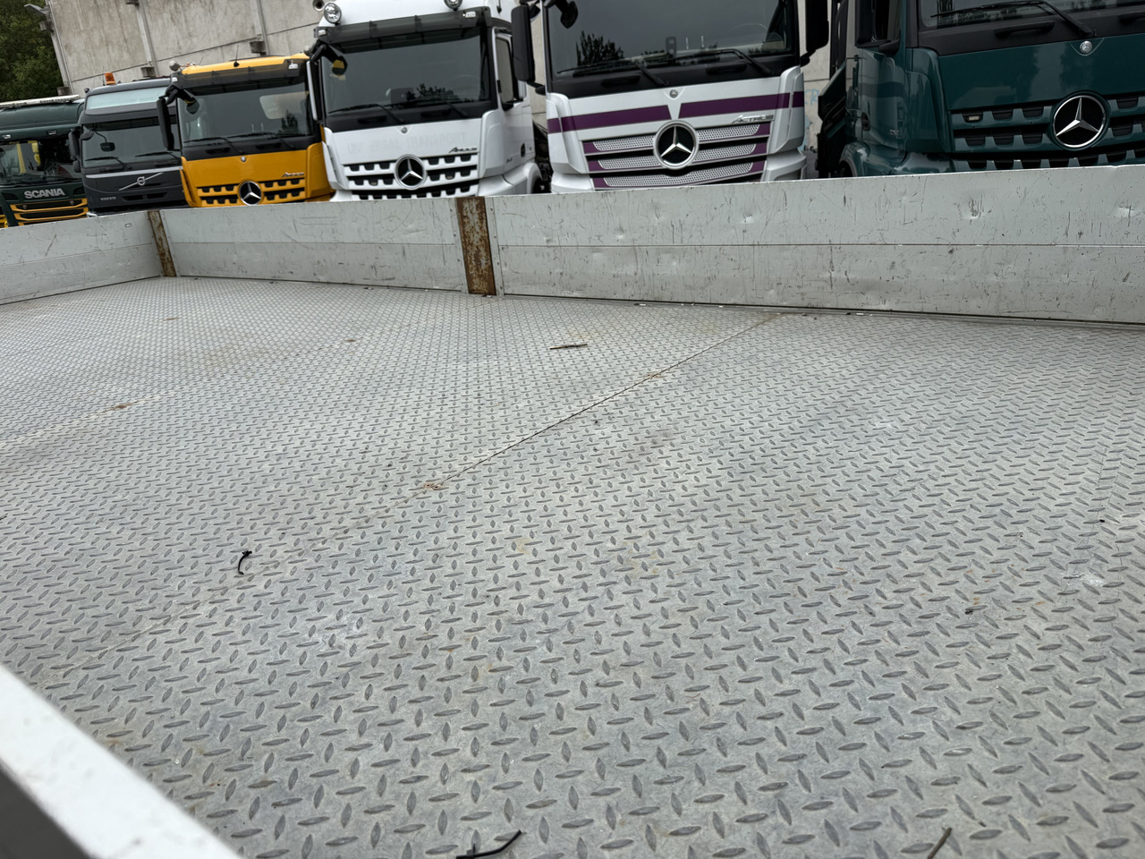 Camion grue Volvo FL250.16 HMF 875 K3: photos 15