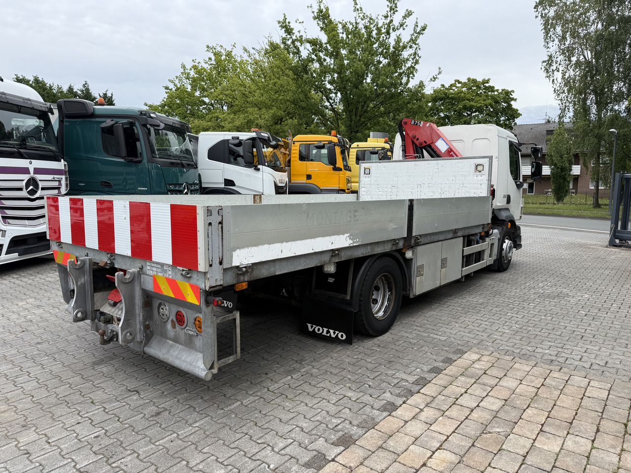 Camion grue Volvo FL250.16 HMF 875 K3: photos 12