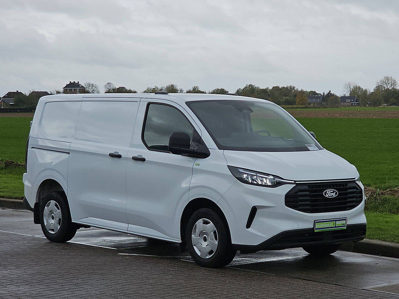 Ford Transit Custom 2.0 L1H1 Navi Euro6 AC! - Fourgon utilitaire: photos 5 Ford Transit Custom 2.0 L1H1 Navi Euro6 AC! - Fourgon utilitaire: photos 5