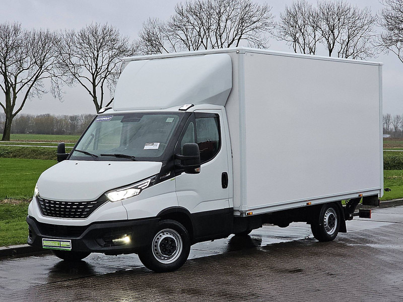 Iveco Daily 35 S ac automaat EURO6 - Fourgon grand volume: photos 2 Iveco Daily 35 S ac automaat EURO6 - Fourgon grand volume: photos 2