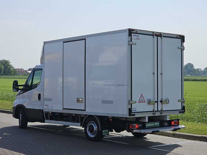 Utilitaire frigorifique Iveco Daily 35S18 koelwagen EURO6: photos 6