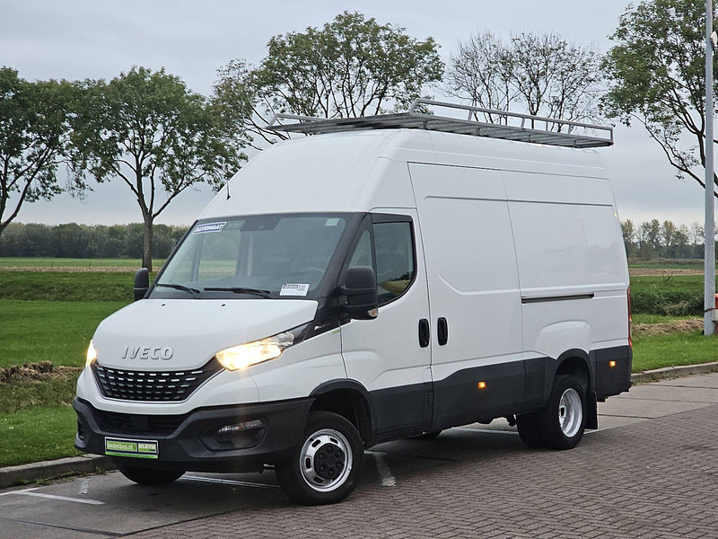 Iveco Daily 50C18 L2H3 3.0Ltr Automaat - Fourgon utilitaire: photos 2 Iveco Daily 50C18 L2H3 3.0Ltr Automaat - Fourgon utilitaire: photos 2