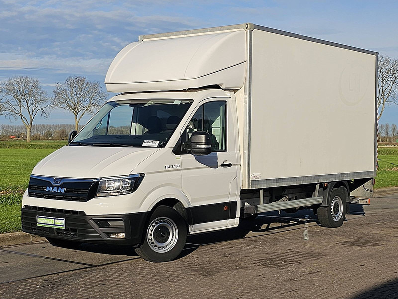 MAN TGE 3.180 Bakwagen Laadklep! - Fourgon grand volume: photos 2 MAN TGE 3.180 Bakwagen Laadklep! - Fourgon grand volume: photos 2
