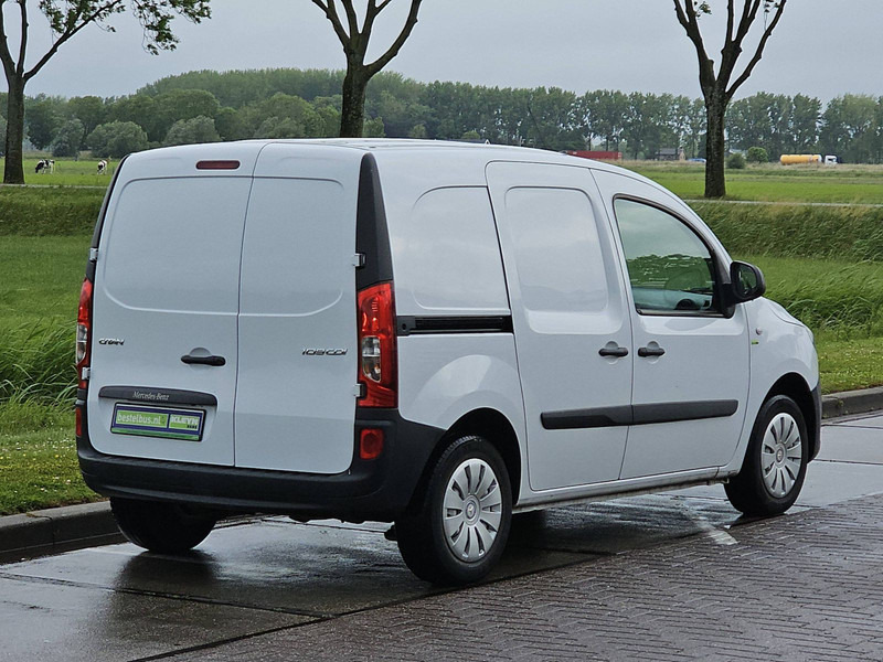 Mercedes-Benz Citan 109 CDI LONG PRO - Fourgon grand volume: photos 3 Mercedes-Benz Citan 109 CDI LONG PRO - Fourgon grand volume: photos 3