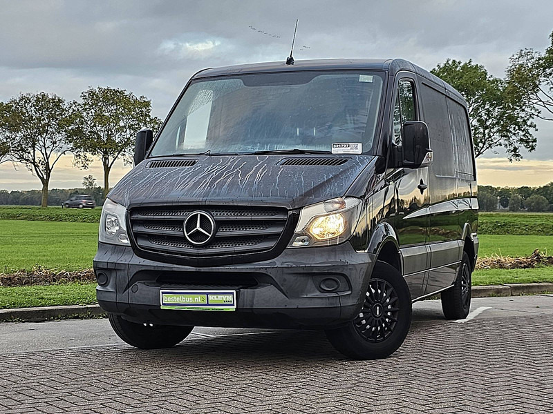 Mercedes-Benz Sprinter 211 L1H1 Trekhaak Euro6 - Fourgonnette: photos 1 Mercedes-Benz Sprinter 211 L1H1 Trekhaak Euro6 - Fourgonnette: photos 1