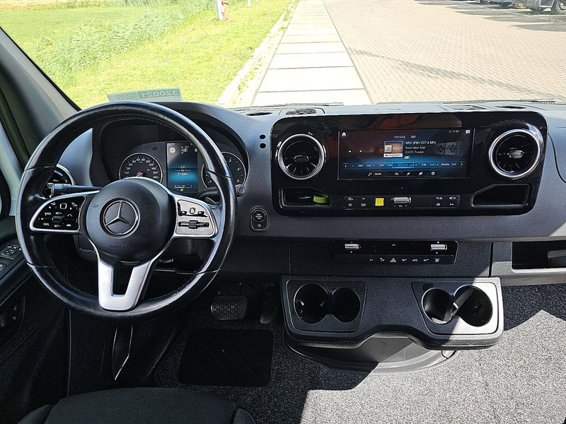 Fourgon utilitaire Mercedes-Benz Sprinter 314 L1H1 Mbux10 LED Eur6: photos 8 Fourgon utilitaire Mercedes-Benz Sprinter 314 L1H1 Mbux10 LED Eur6: photos 8