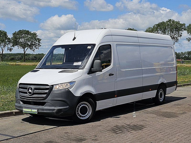 Mercedes-Benz Sprinter 314 L3H2 Maxi Mbux Euro6 - Fourgon utilitaire: photos 2 Mercedes-Benz Sprinter 314 L3H2 Maxi Mbux Euro6 - Fourgon utilitaire: photos 2