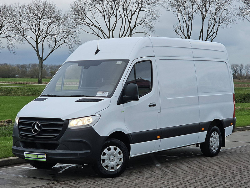 Mercedes-Benz Sprinter 315 L2H2 RWD Airco Euro6 - Fourgonnette: photos 2 Mercedes-Benz Sprinter 315 L2H2 RWD Airco Euro6 - Fourgonnette: photos 2