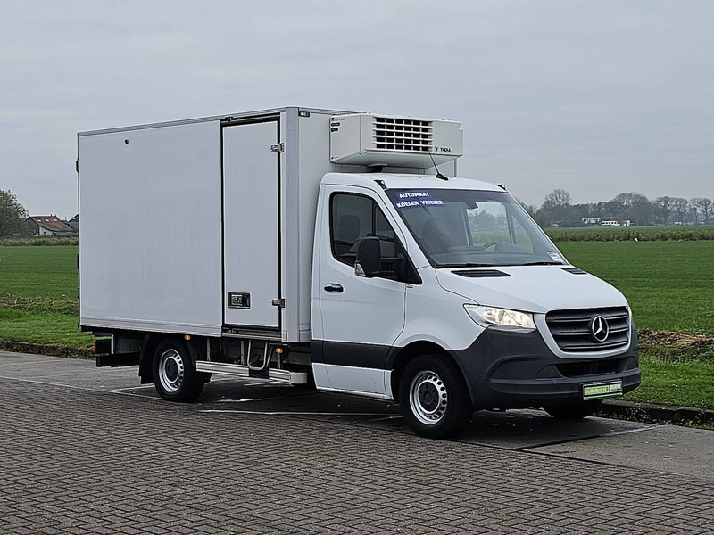 Mercedes-Benz Sprinter 316 BI-TEMP Koelwagen! - Utilitaire frigorifique: photos 5 Mercedes-Benz Sprinter 316 BI-TEMP Koelwagen! - Utilitaire frigorifique: photos 5