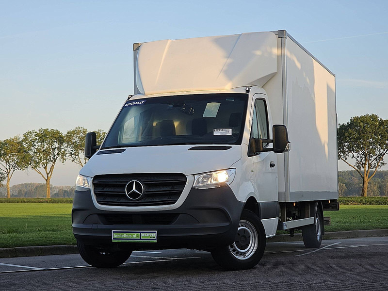 Mercedes-Benz Sprinter 316 Bakwagen Laadklep! - Fourgon grand volume: photos 1 Mercedes-Benz Sprinter 316 Bakwagen Laadklep! - Fourgon grand volume: photos 1