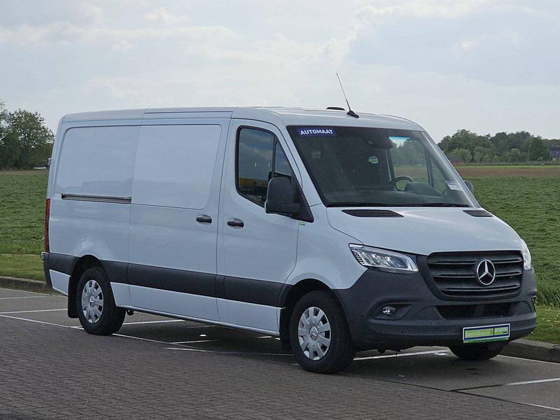 Mercedes-Benz Sprinter 316 L2 LED Distronic Aut - Fourgon utilitaire: photos 5 Mercedes-Benz Sprinter 316 L2 LED Distronic Aut - Fourgon utilitaire: photos 5