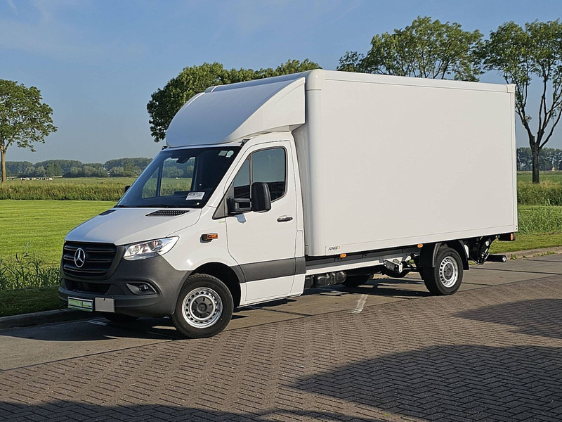 Mercedes-Benz Sprinter 317 Bakwagen Laadklep! - Fourgon grand volume: photos 2 Mercedes-Benz Sprinter 317 Bakwagen Laadklep! - Fourgon grand volume: photos 2