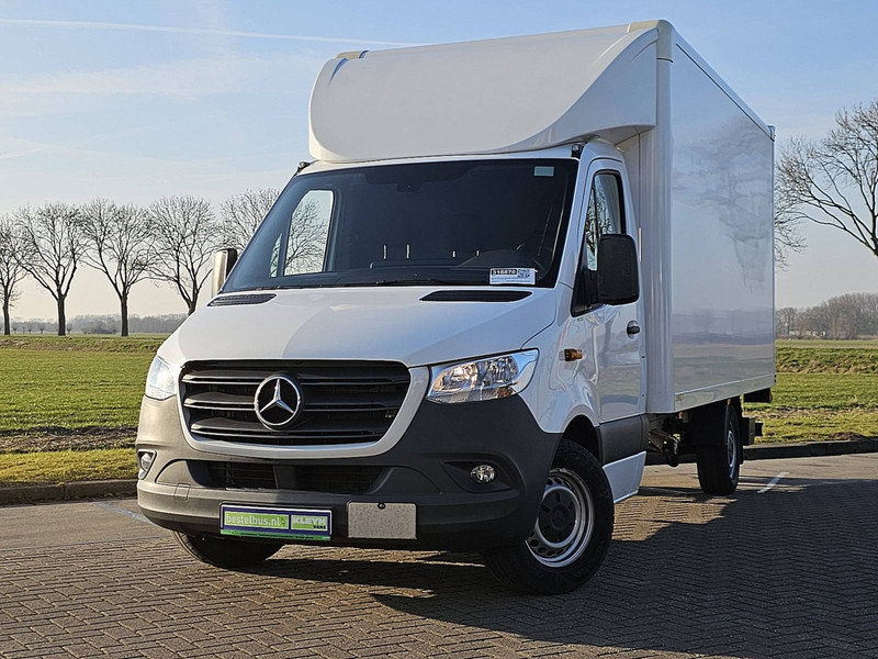Mercedes-Benz Sprinter 317 Bakwagen Laadklep! - Fourgon grand volume: photos 1 Mercedes-Benz Sprinter 317 Bakwagen Laadklep! - Fourgon grand volume: photos 1