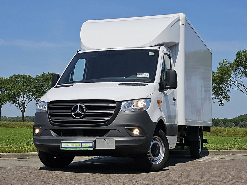 Mercedes-Benz Sprinter 317 Bakwagen Laadklep! - Fourgon grand volume: photos 1 Mercedes-Benz Sprinter 317 Bakwagen Laadklep! - Fourgon grand volume: photos 1